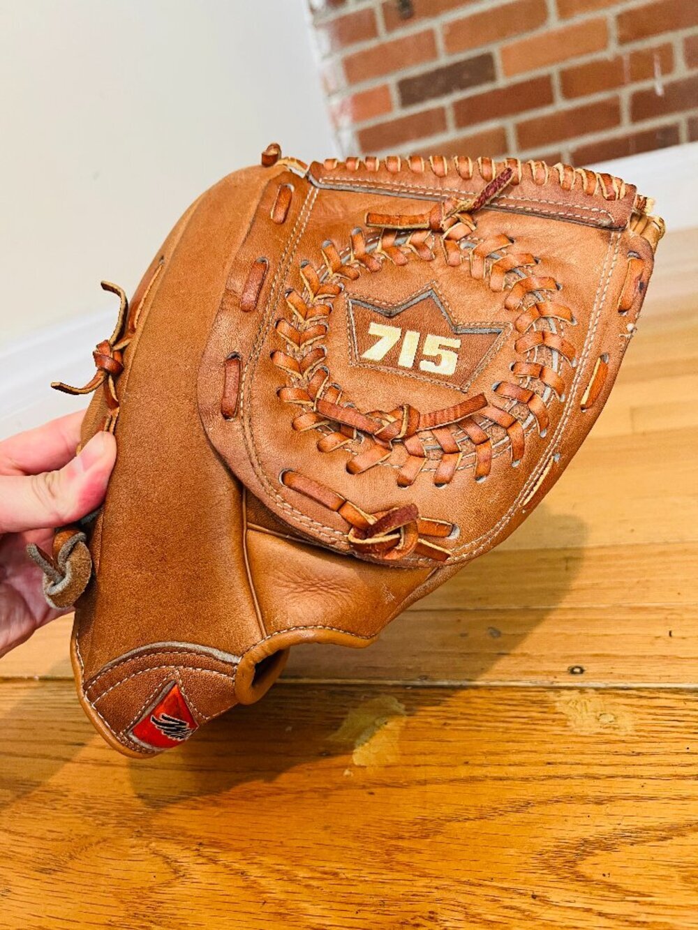 1970s MacGregor 715T Hank Aaron Signature Model LHT Handcrafted Fielding Glove